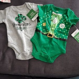 Newborn Onesies NWT
